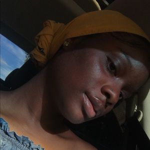 Meet your Posher, Tyeshia